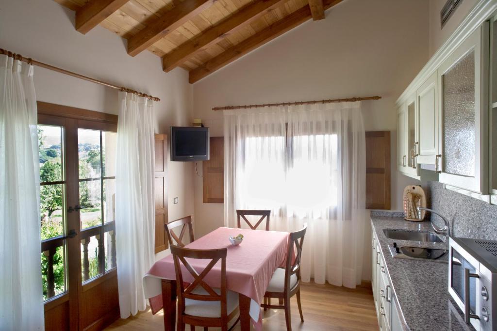 Apartamentos Rurales Antojanes Гранда Екстер'єр фото