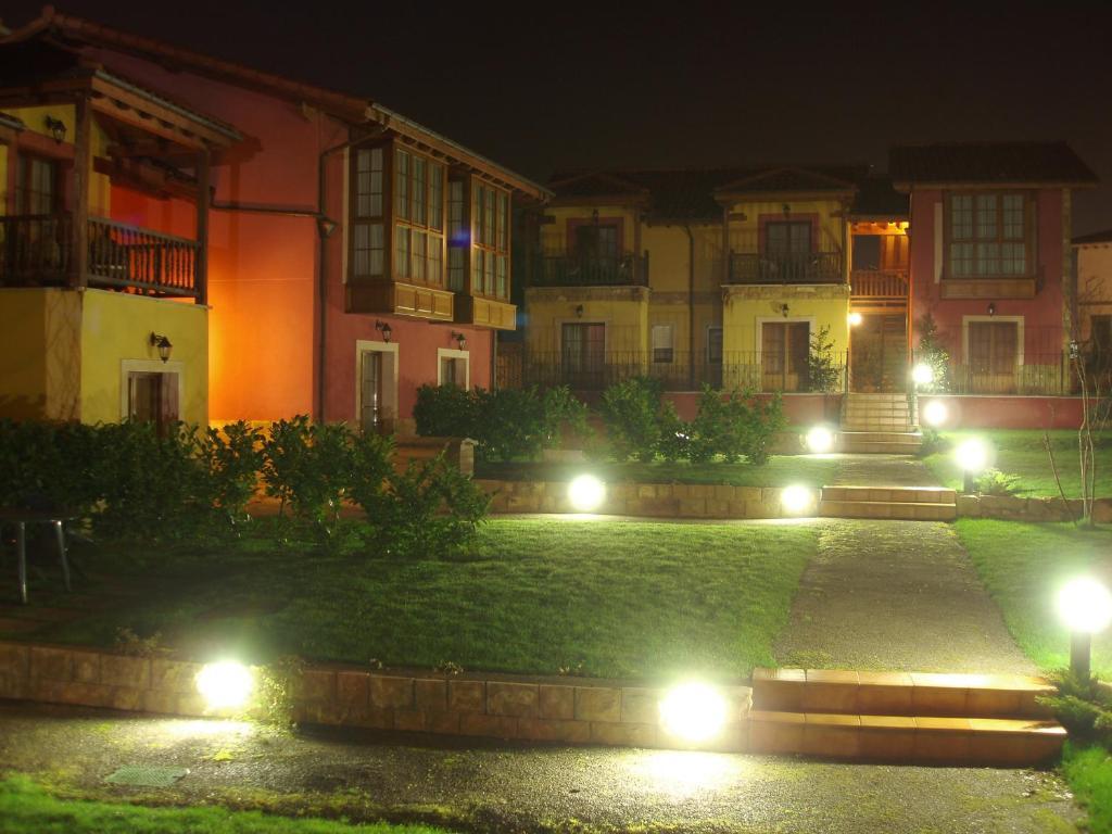 Apartamentos Rurales Antojanes Гранда Екстер'єр фото